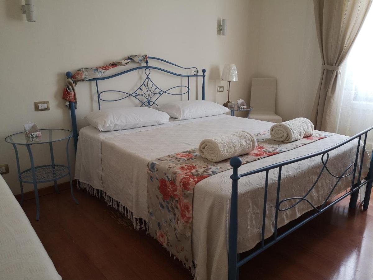 مسينا La Camelia B&B المظهر الخارجي الصورة
